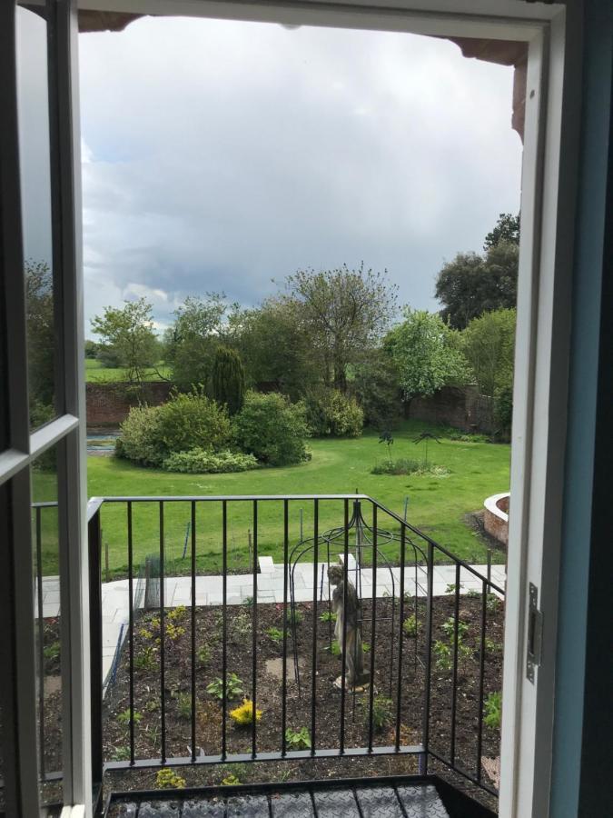 Cockloft Romantic Countryside Hideaway Bishops Cannings Exterior foto